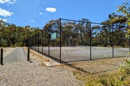 Tiny House 10 At Grampians Edge Villa Dadswells Bridge Exterior photo